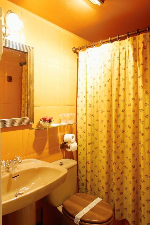 Hotel Avenida Real Villaviciosa  Pokoj fotografie